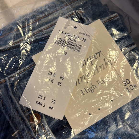 Abercrombie “The Super Skinny Ankle” jeans NWT. - Picture 5 of 5